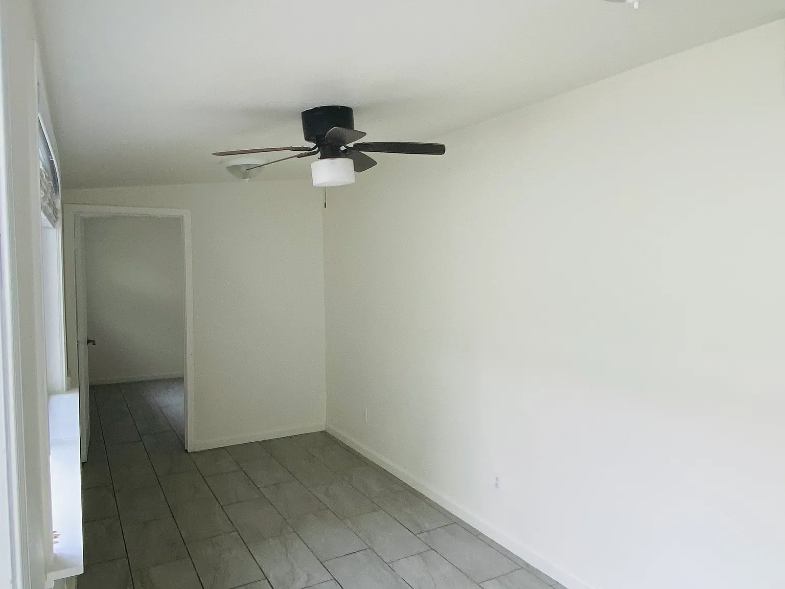 1 bed, 450 sqft, $1,250 — Photo 4