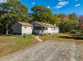 506 Genthner Rd, Waldoboro, ME 04572