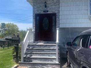 112 Miller Ave, North Babylon, NY 11703