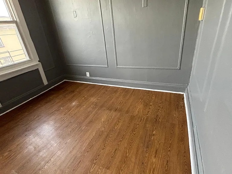 62 Rutgers Ave #3R — Photo 6