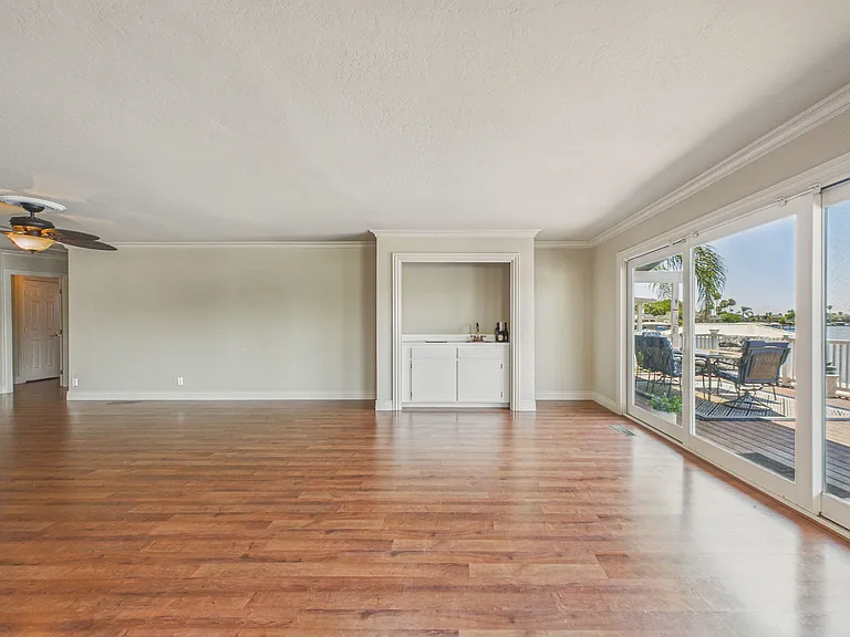 4910 Cabrillo Point — Photo 27