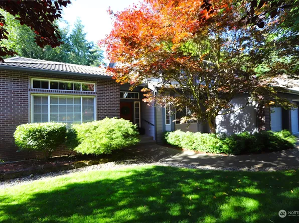 405 Sheridan Place, Steilacoom, WA 98388