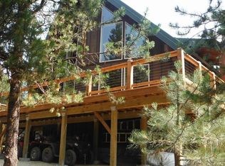 19006 Hansen Ln, Crescent Lake, OR 97733