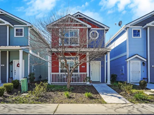 189 Hickory St, Roseville, CA 95678