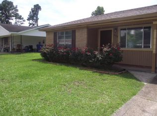 609 Magnolia St, New Llano, LA 71461