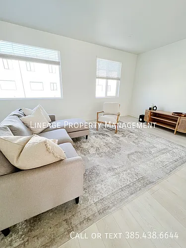 543 S 1040 W Photo 1