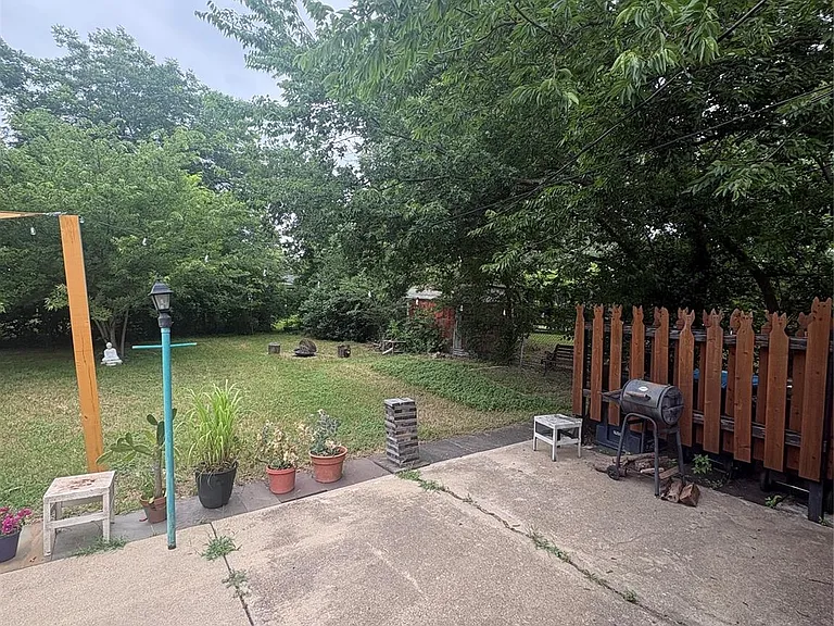 4720 Lowell Ln — Photo 19