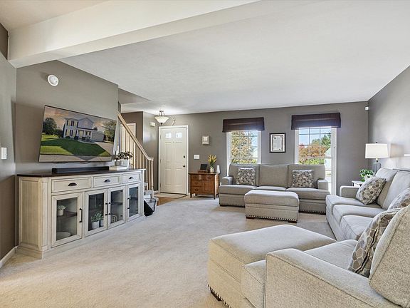 5th image of 1014 Wheatly Ct