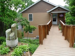 864 Vermilion Rd, Vermilion, OH 44089