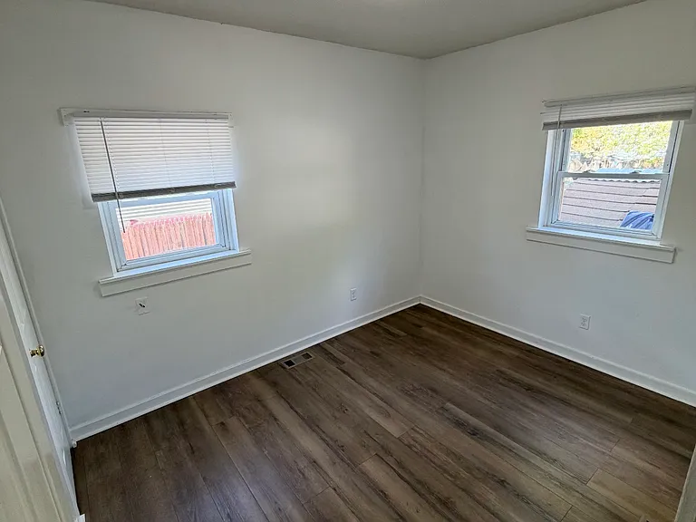 11 White St #1 — Photo 7