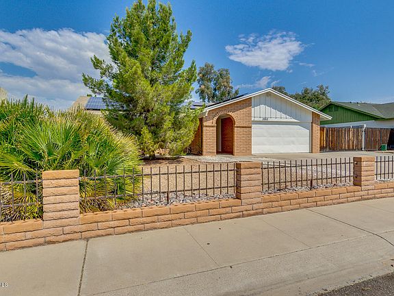 2nd image of 3262 W Muriel Dr
