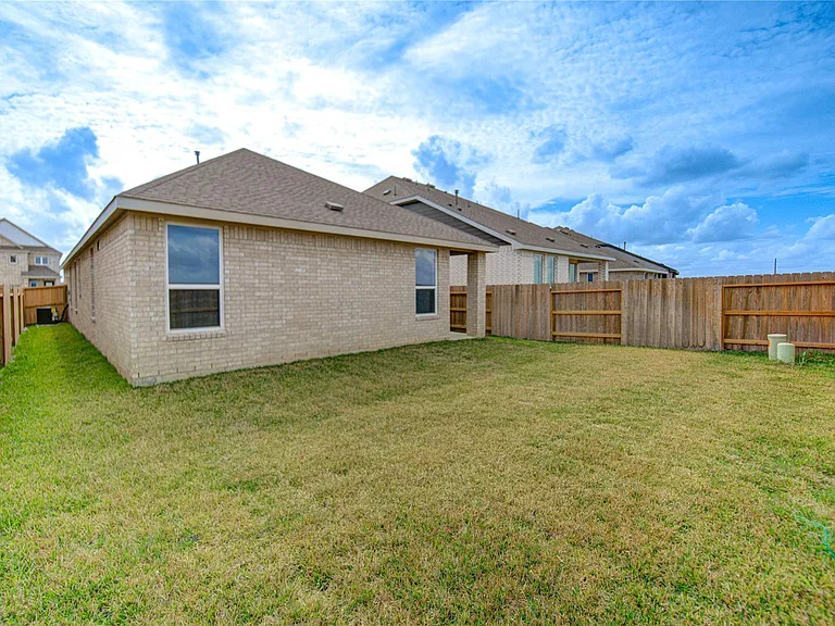 1047 Blue Stone Dr — Photo 49