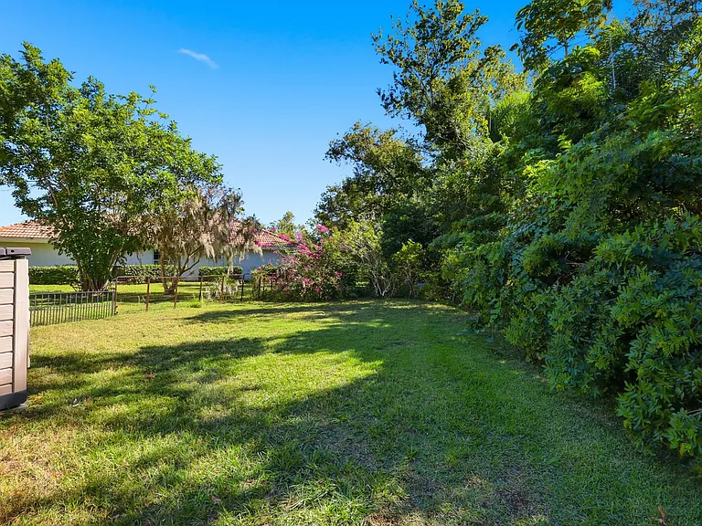 7212 41st Ct E — Photo 33