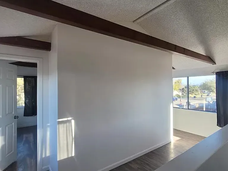 3946 Saturn Ave — Photo 5