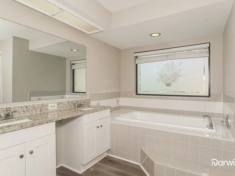 6741 Nells Way — Photo 9