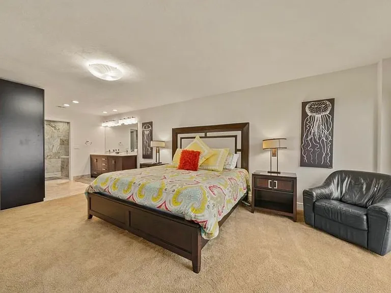 3801 E Bay Dr #110 — Photo 11