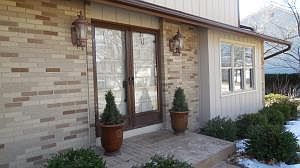 3rd image of 1049 Autumn Woods Dr