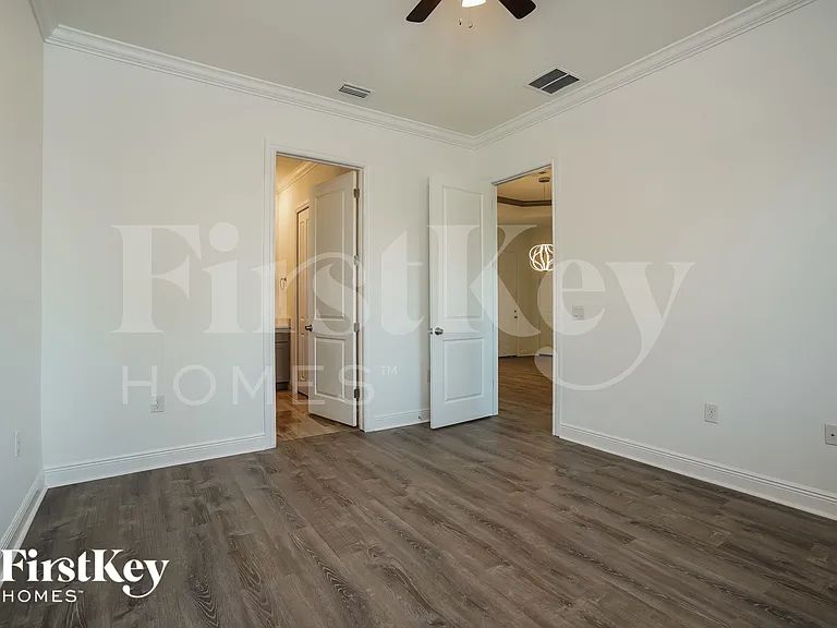 3910 NE 19th Place Cpe — Photo 7