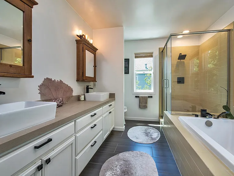 8150 Ragle Pl — Photo 16