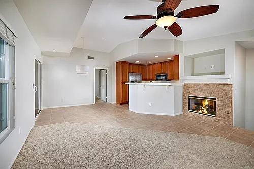 823 Ballow Way #823 Photo 1