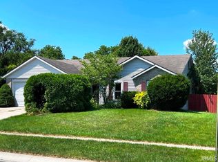 228 Peggy Ln, Avilla, IN 46710