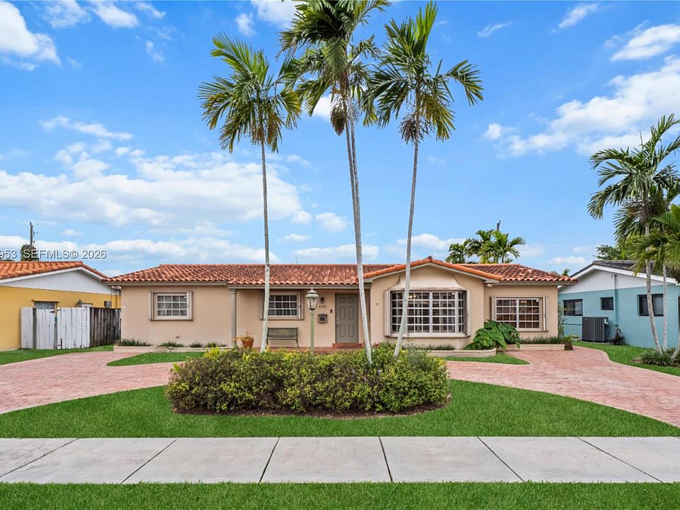 1st image of 2232 SW 98th Pl