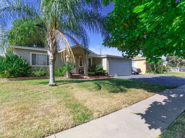 8419 Wakefield Ave, Panorama City, CA 91402