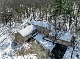 Mainstone Farm Turkey Hill Village, Wayland, MA 01778