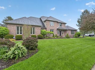 8737 Slate Ridge Ct, Sylvania, OH 43560