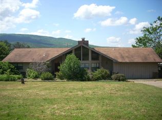 26599 Calhoun Rd, Shady Point, OK 74956