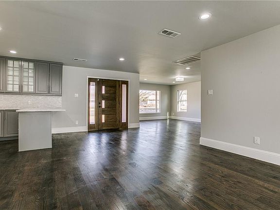 2nd image of 6158 Marquita Ave