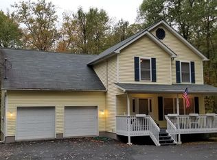 187 Aspen Dr, Milford, PA