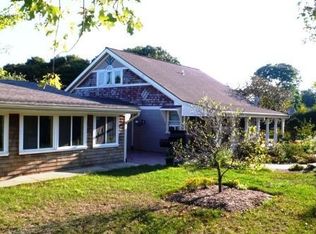 6960 Sound Ave, Mattituck, NY 11952