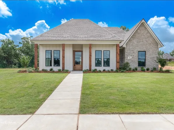 204 Saint Andrews, Benton, LA 71006