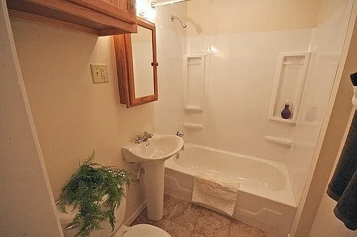 Shortridge Apartments — Photo 18