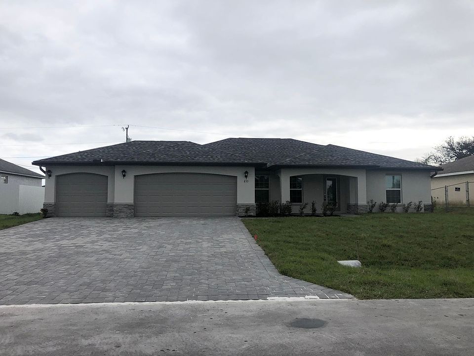 1st image of 855 NE 7th Ave