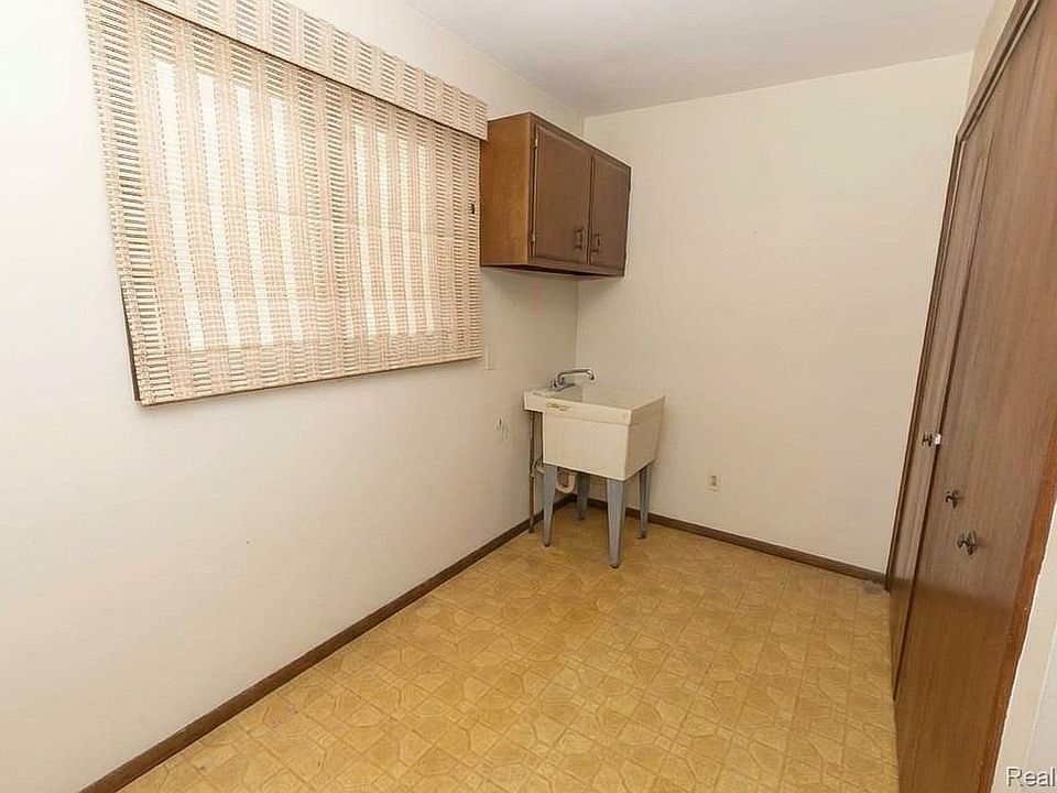 4177 Lake George Rd, photo 22