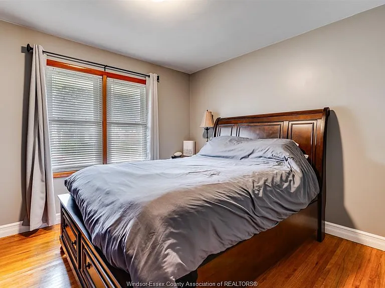 1342 Marlborough Blvd — Photo 11