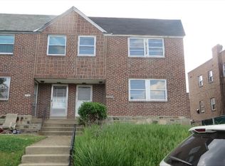 8326 Alma St, Philadelphia, PA 19152