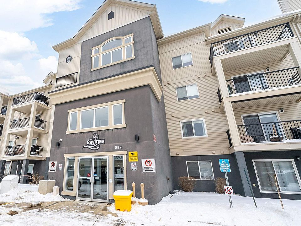 1st image of 592 Hooke Rd NW #217