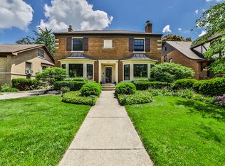 319 N Washington Ave, Park Ridge, IL 60068