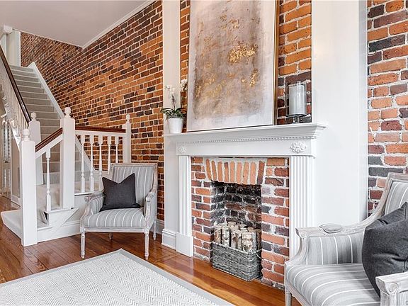 3rd image of 1609 Park Ave