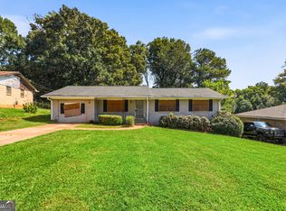 2810 Knollview Dr, Decatur, GA 30034