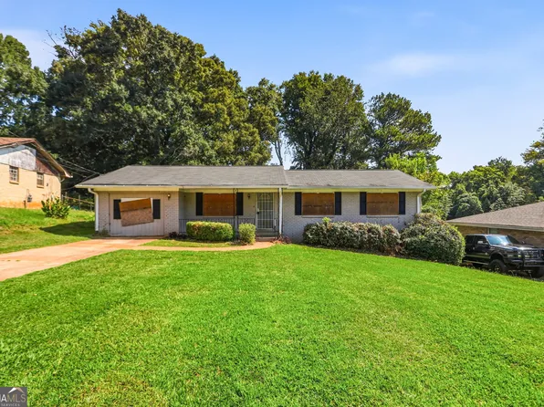 2810 Knollview Dr, Decatur, GA 30034