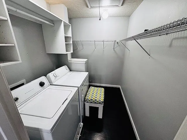 420 Londonberry Dr — Photo 13