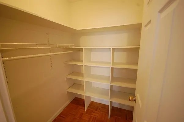 Rented by Streetwise NYC LLC | media 18