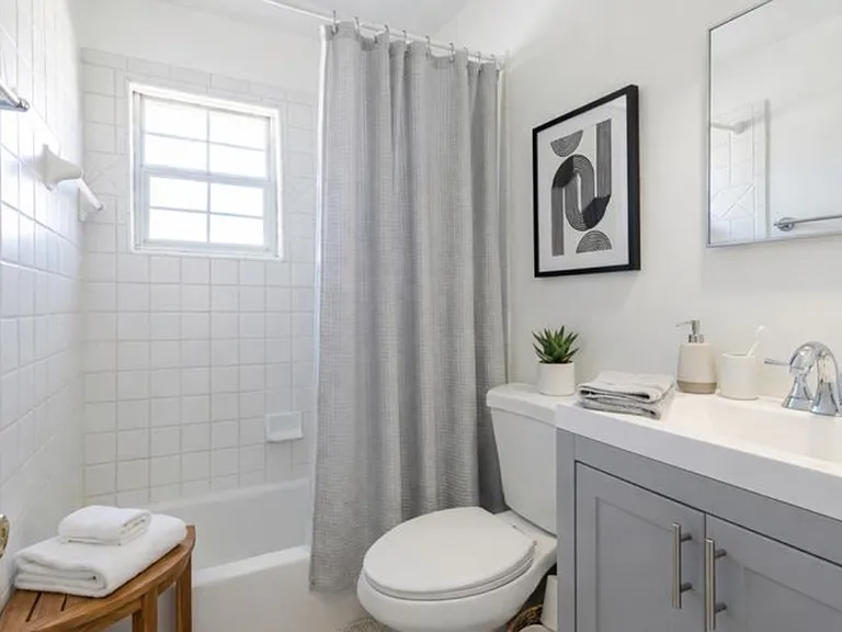 Peachtree Hills Court | Where Atlanta's Energy Meets Timeless Charm — Photo 60