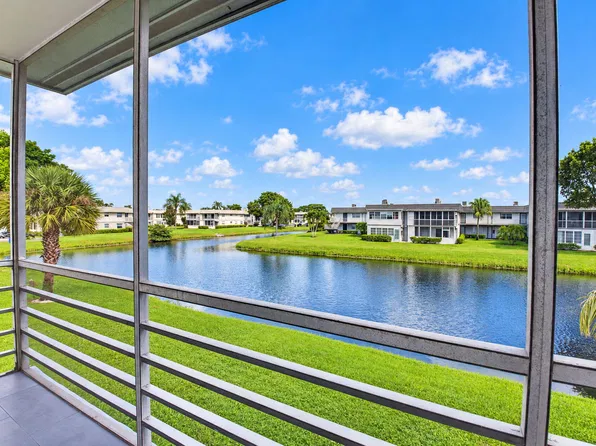 428 Saxony Way, Delray Beach, FL 33446