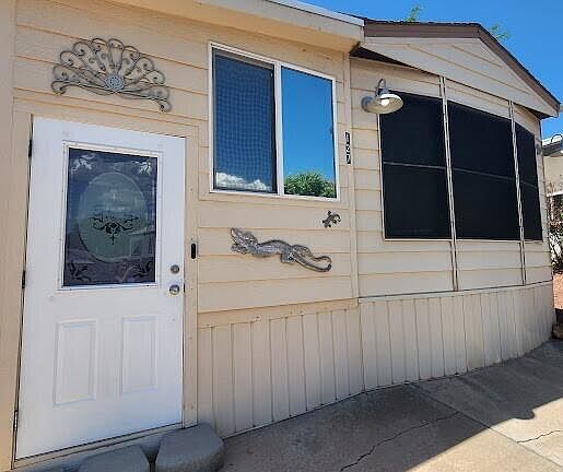3rd image of 840 N Twin Lakes Dr #127