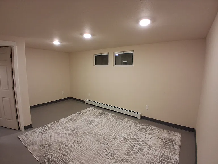 740 Toedtli Dr — Photo 6